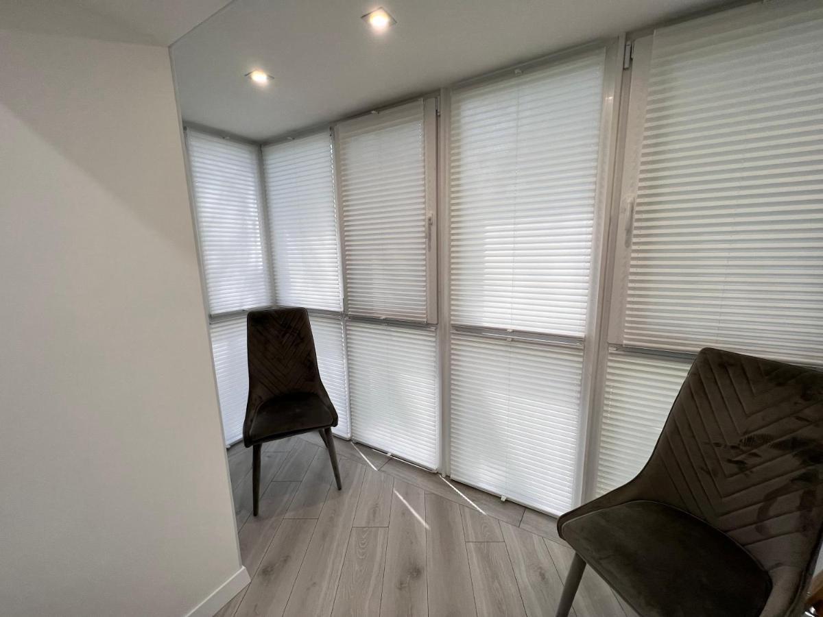 Modern Gagarina Avenue Apartment Днепър Екстериор снимка