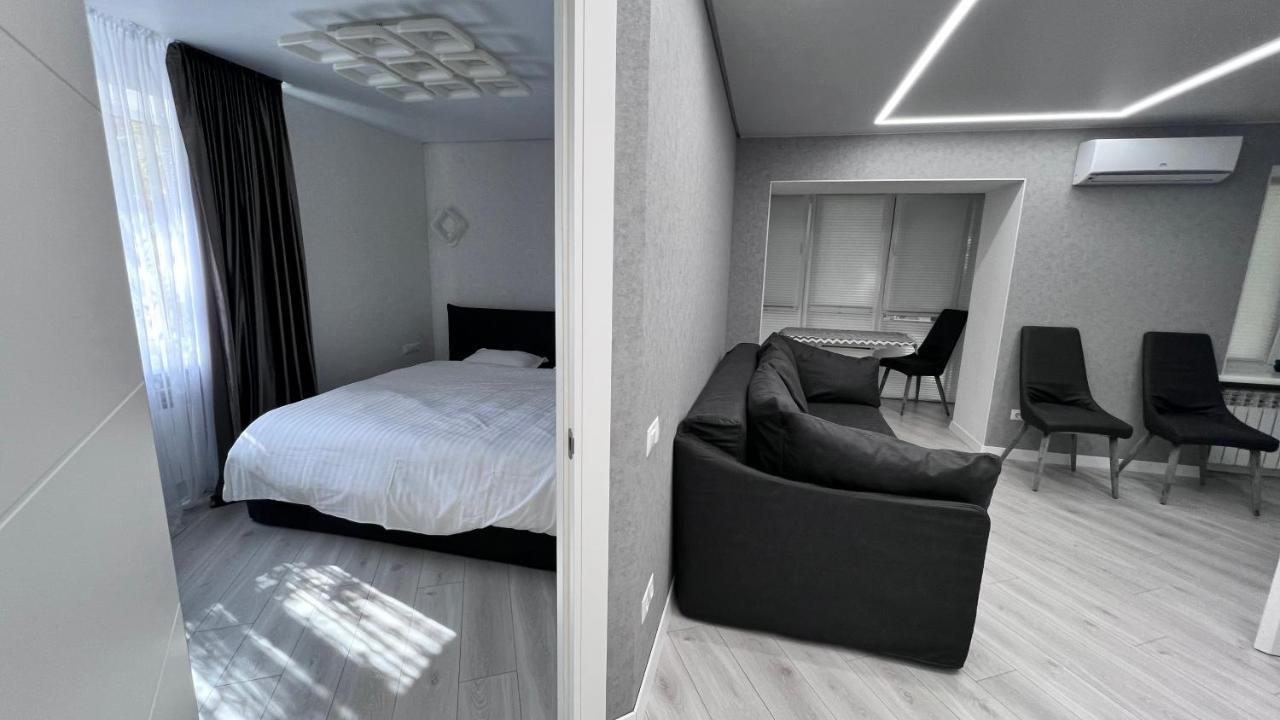 Modern Gagarina Avenue Apartment Днепър Екстериор снимка